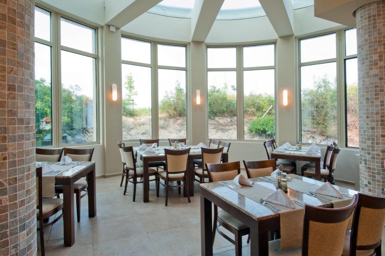 Jeravi Club Hotel Πριμόρσκο Εξωτερικό φωτογραφία